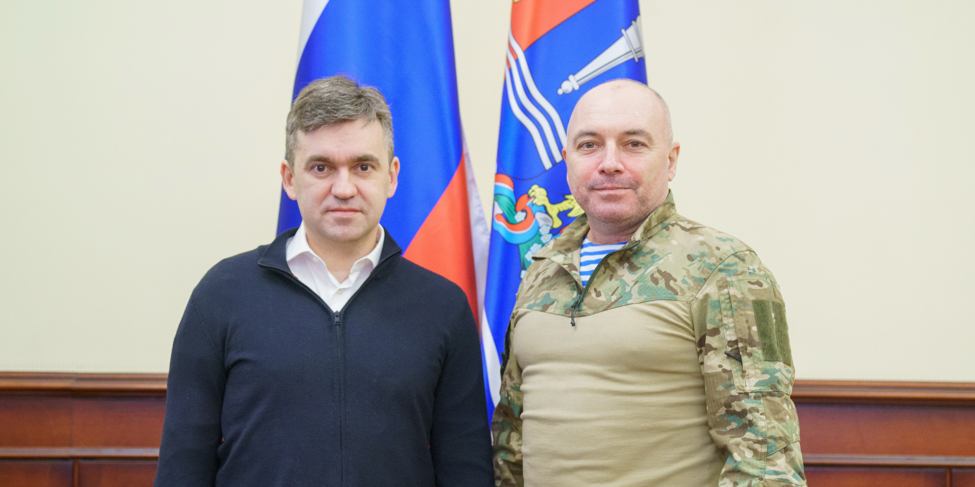 Станислав Воскресенский встретился с командиром 98-й воздушно-десантной дивизии