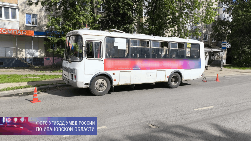 В Иванове за один в автобусах из-за резкого торможения пострадали две женщины-пассажира