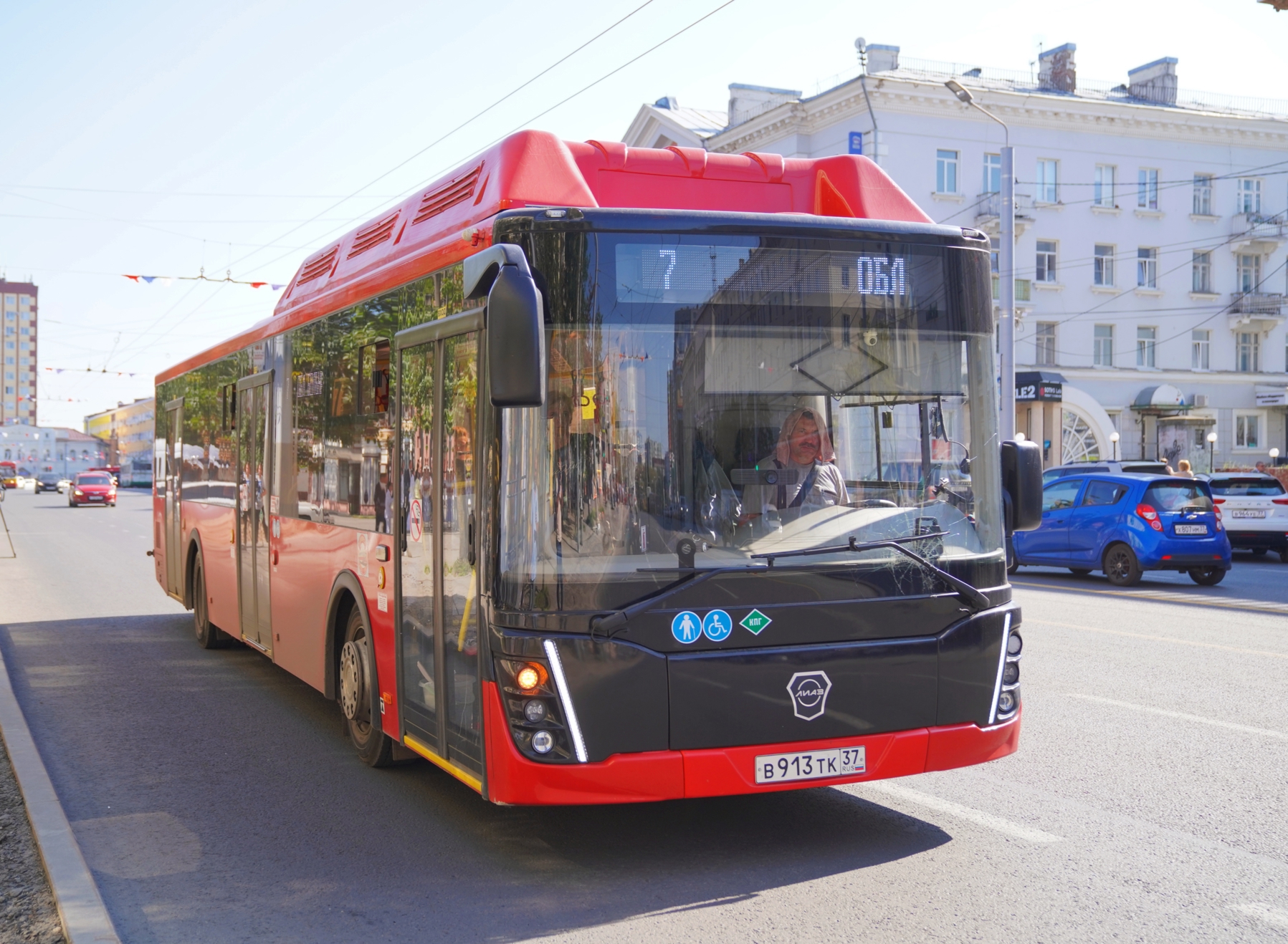 Иванове автобусы на востребованных маршрутах будут работать дольше